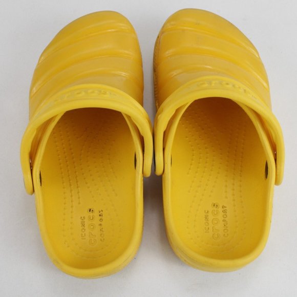 Crocs Kids Classic Neo Puff Clogs Iconic Comfort Canary Yellow Size 11c - Picture 5 of 7